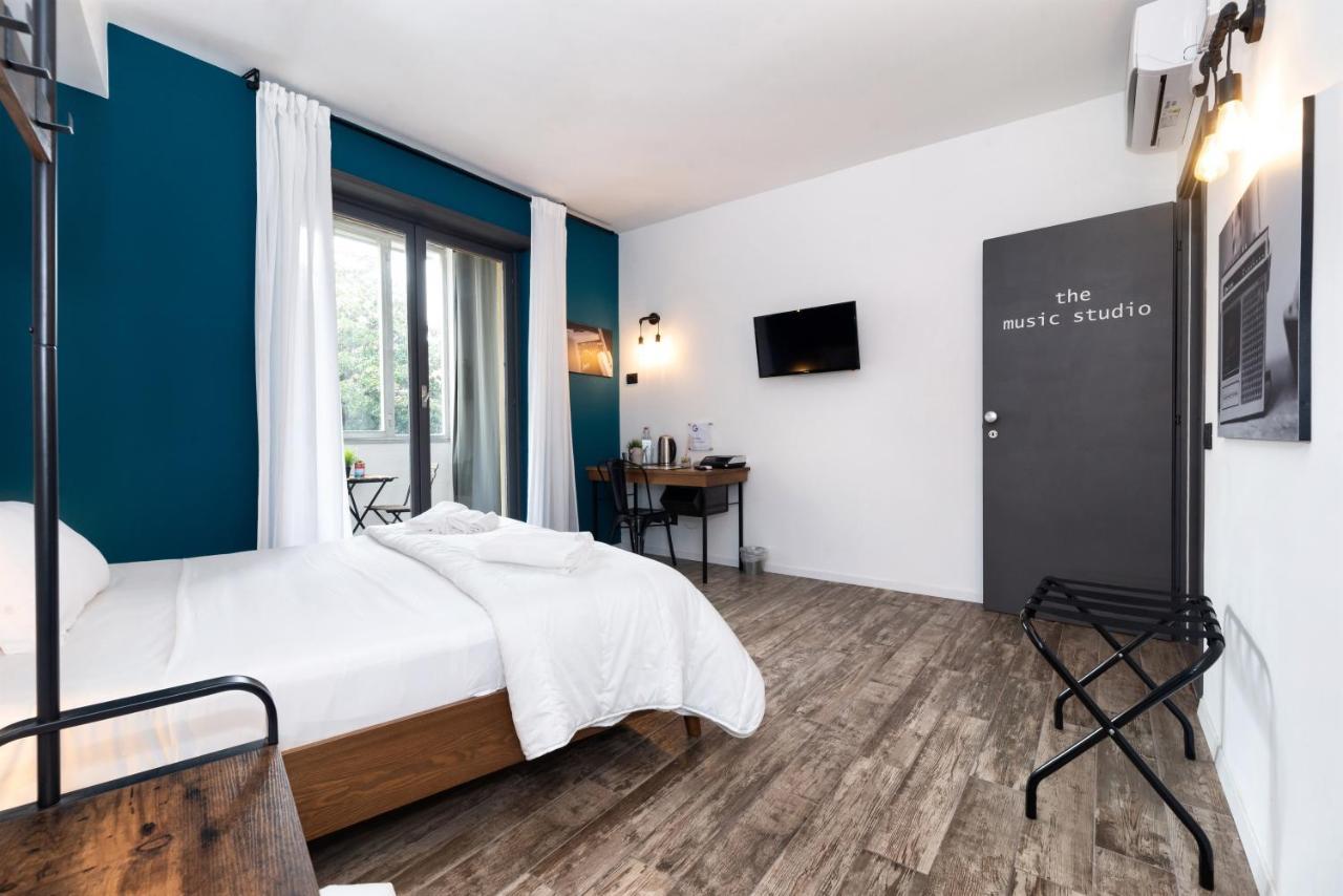 Co.Sleep Hotel Rome Exterior photo